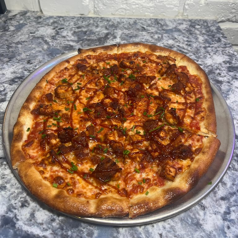 BBQ Chicken Pizza Delight